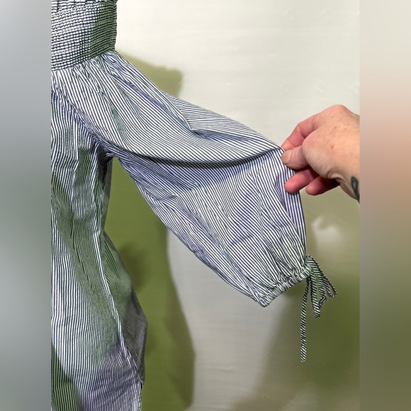 MELISSA PAIGE Navy and white micro striped off shoulder top size M.‎ - Picture 3 of 11